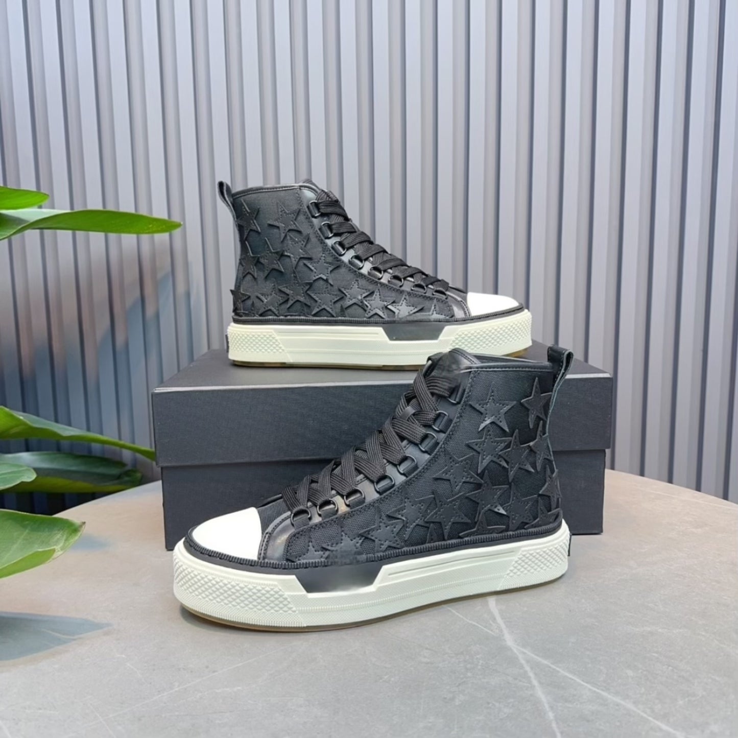 Black hightop stars