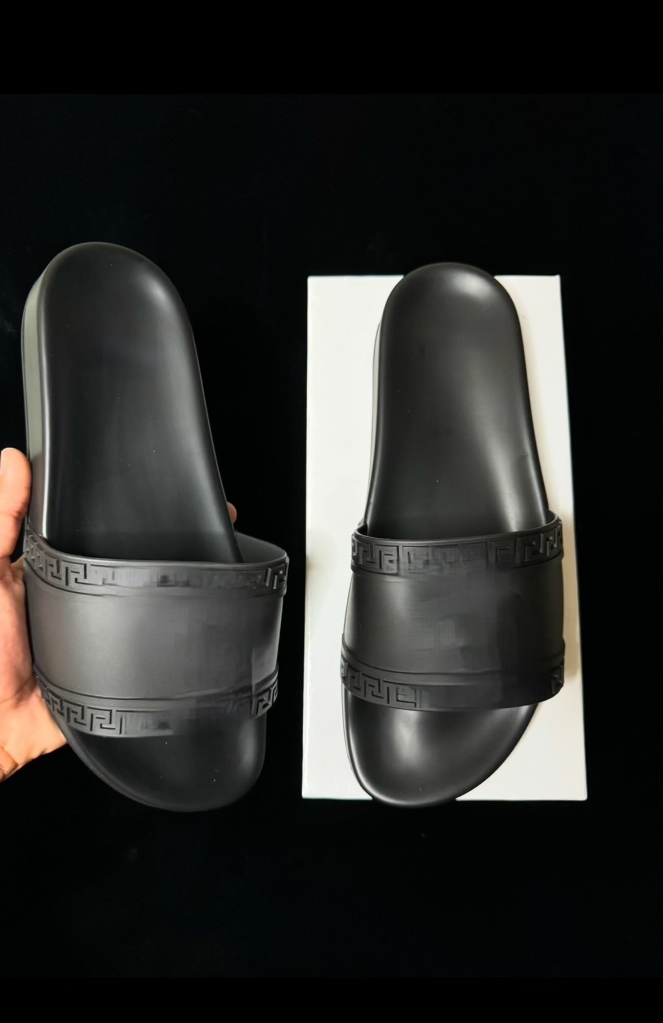 Black V slides
