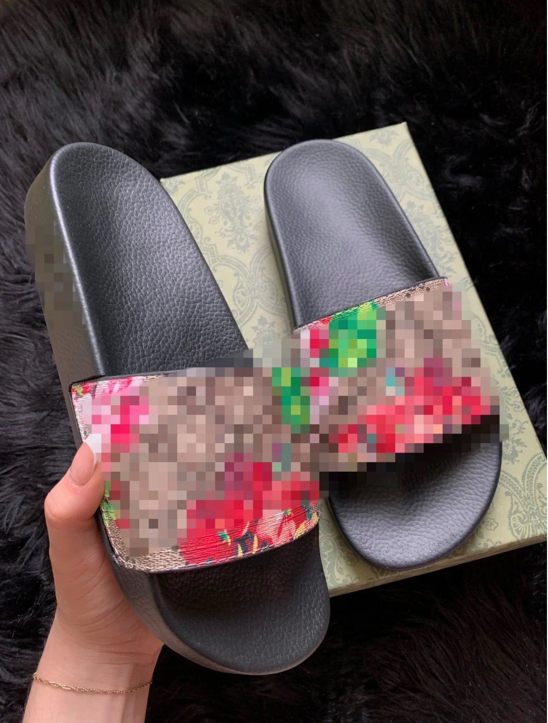 G Floral slides